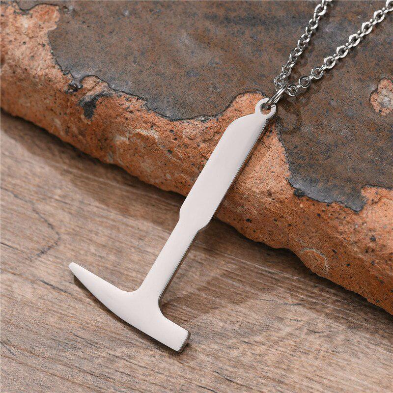 Hammer 2025 pendant necklace