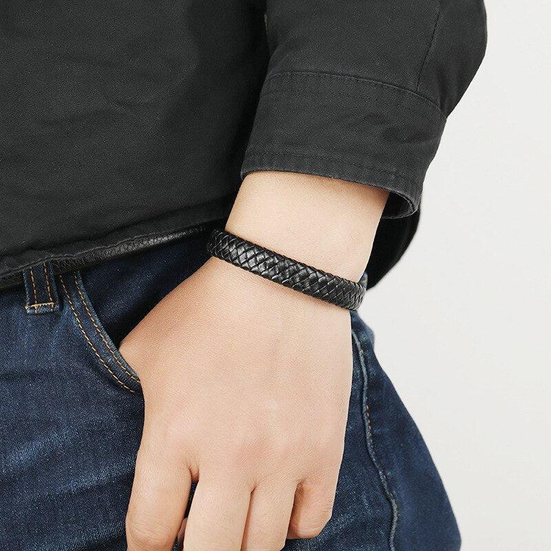 Classic Black Leather Bracelet With Silver Clasp-Personalised Bracelet-Auswara